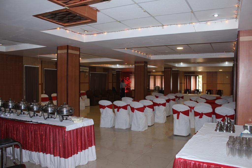Hotel Bengal International Siliguri Luaran gambar