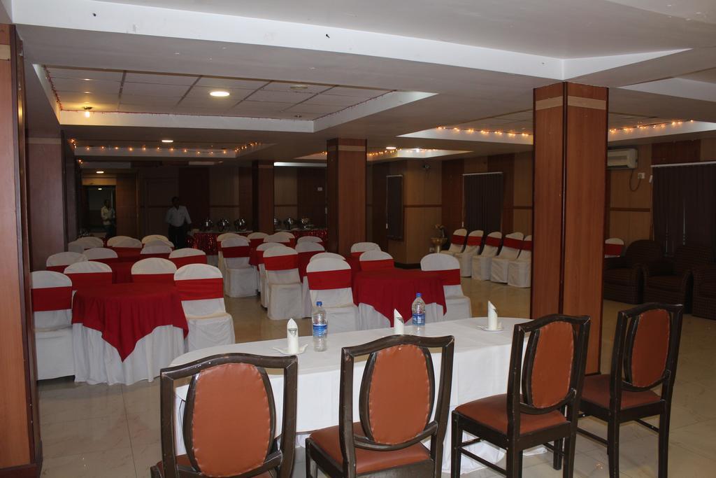 Hotel Bengal International Siliguri Luaran gambar